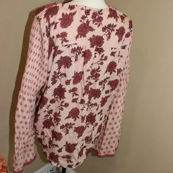 "TAYLOR & SAGE" Engineered Printed Wrap Long Sleeve Top SZ L - Picture 6 of 7
